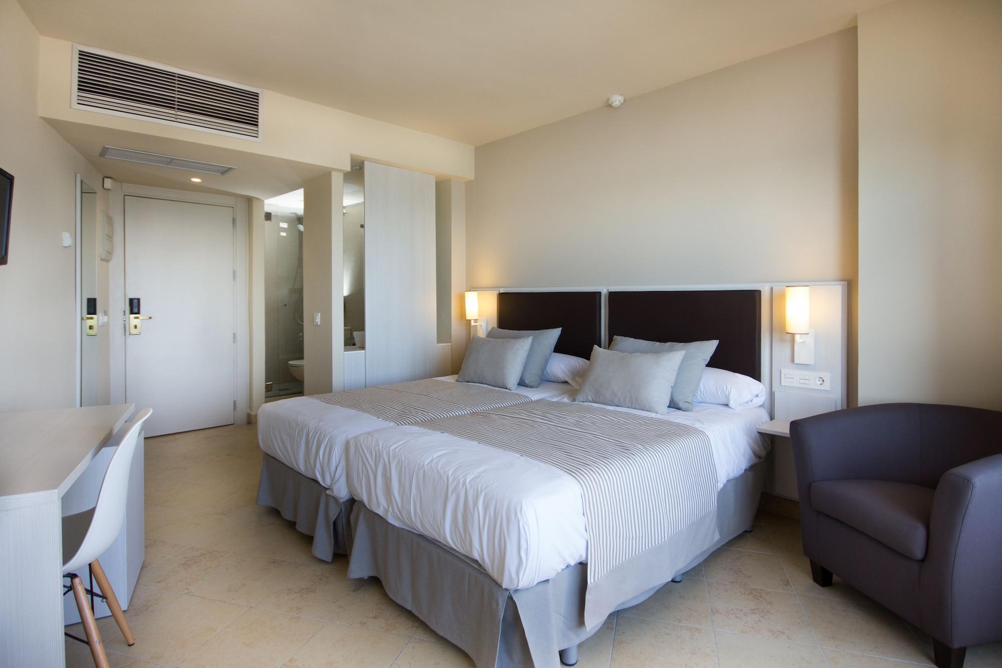 Hotel El Puerto By Pierre Vacances Fuengirola Ngoại thất bức ảnh