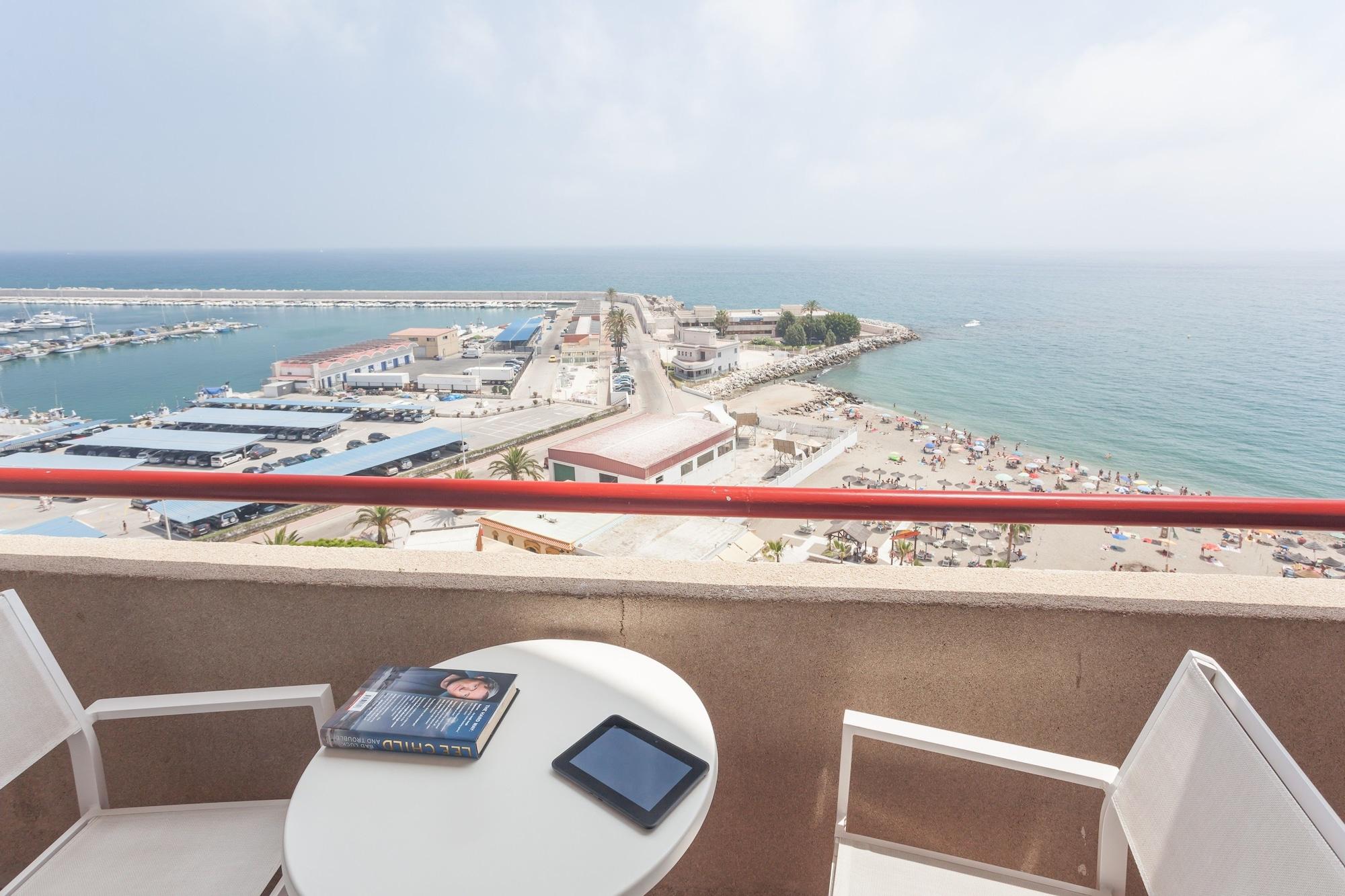 Hotel El Puerto By Pierre Vacances Fuengirola Ngoại thất bức ảnh