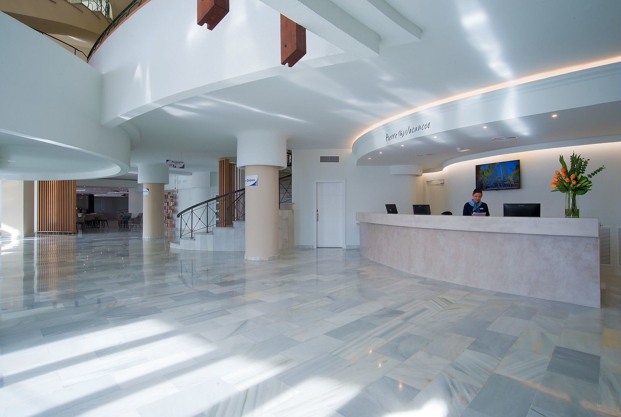 Hotel El Puerto By Pierre Vacances Fuengirola Ngoại thất bức ảnh
