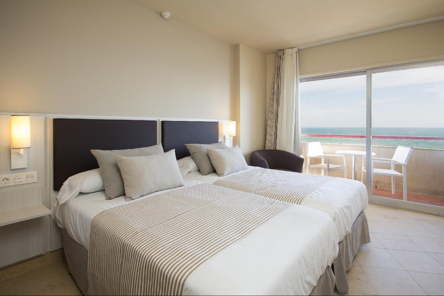 Hotel El Puerto By Pierre Vacances Fuengirola Ngoại thất bức ảnh